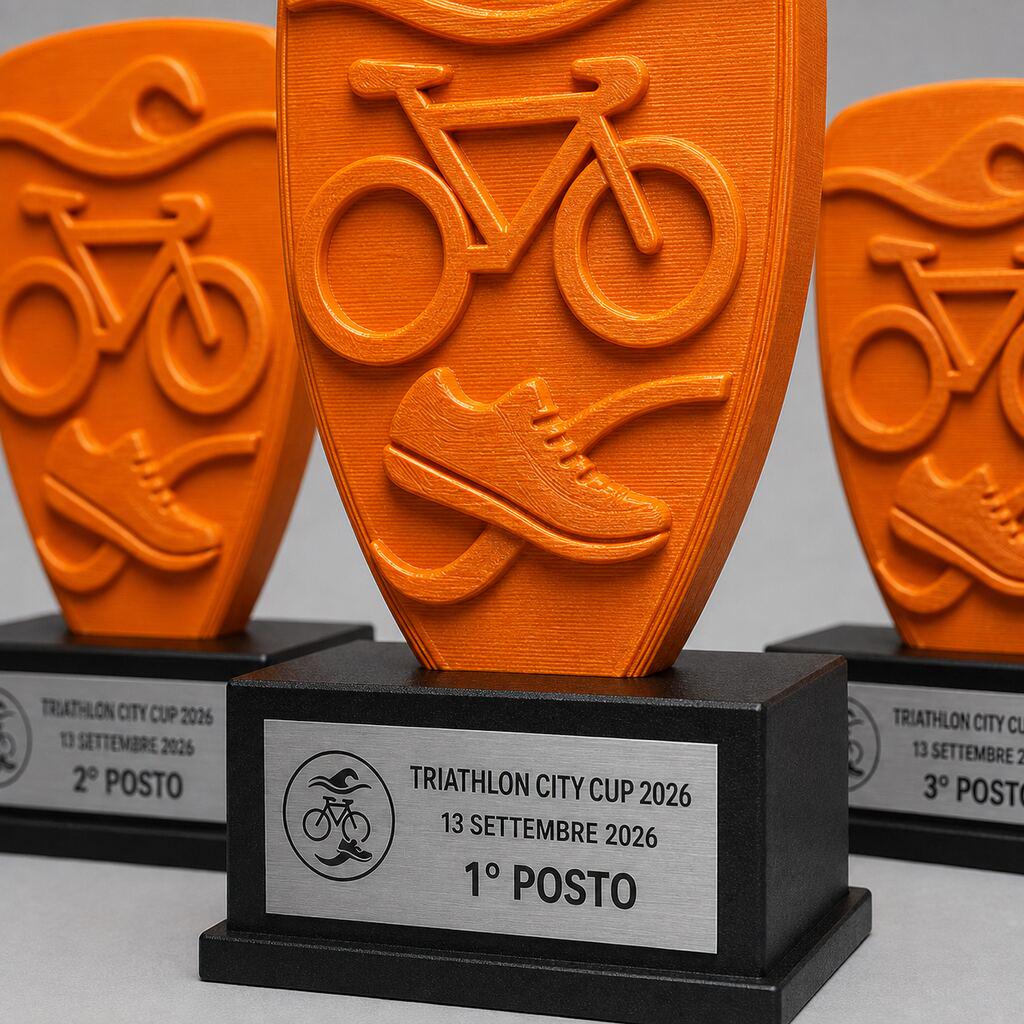 Set Podio Triathlon Personalizzato, 3 6 o 10 Trofei Swim Bike Run per Gare con Logo e Targhetta Incisa
