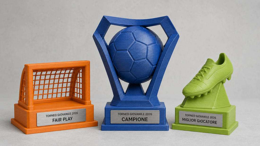 Tre trofei 3D personalizzati per un torneo di calcio giovanile