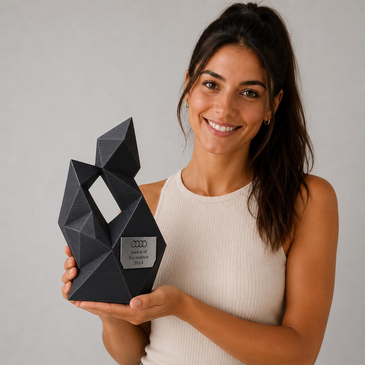 Trofeo 3d Personalizzato Trofeo Innovazione - Design Unico, Regalo Aziendale Moderno. stampa 3d low poly ideale per aziende riconoscimento