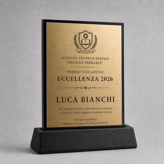 Targa Premio Personalizzata Eccellenza 2026 in abs ottone e Base PLA | Regalo Laurea, Riconoscimento Scolastico e Aziendale Artigianale