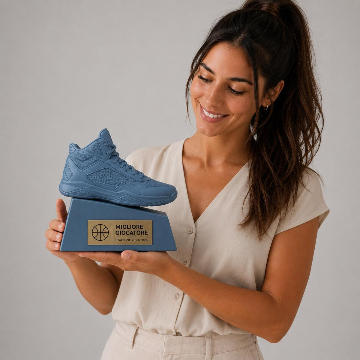 Trofeo Scarpa da Basket Personalizzato 3D - Premio Miglior Giocatore Torneo - Regalo Sportivo Moderno trofeo sneakers da pallacanestro