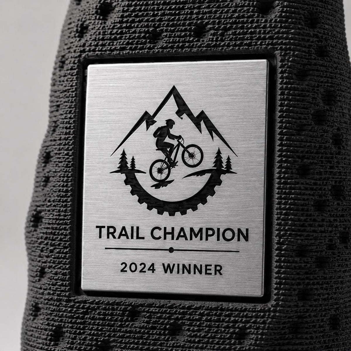 Premio personalizzato in stampa 3d effetto pietra e abs effetto oro: trofeo di riconoscimento aziendale inciso. effetto luxury
