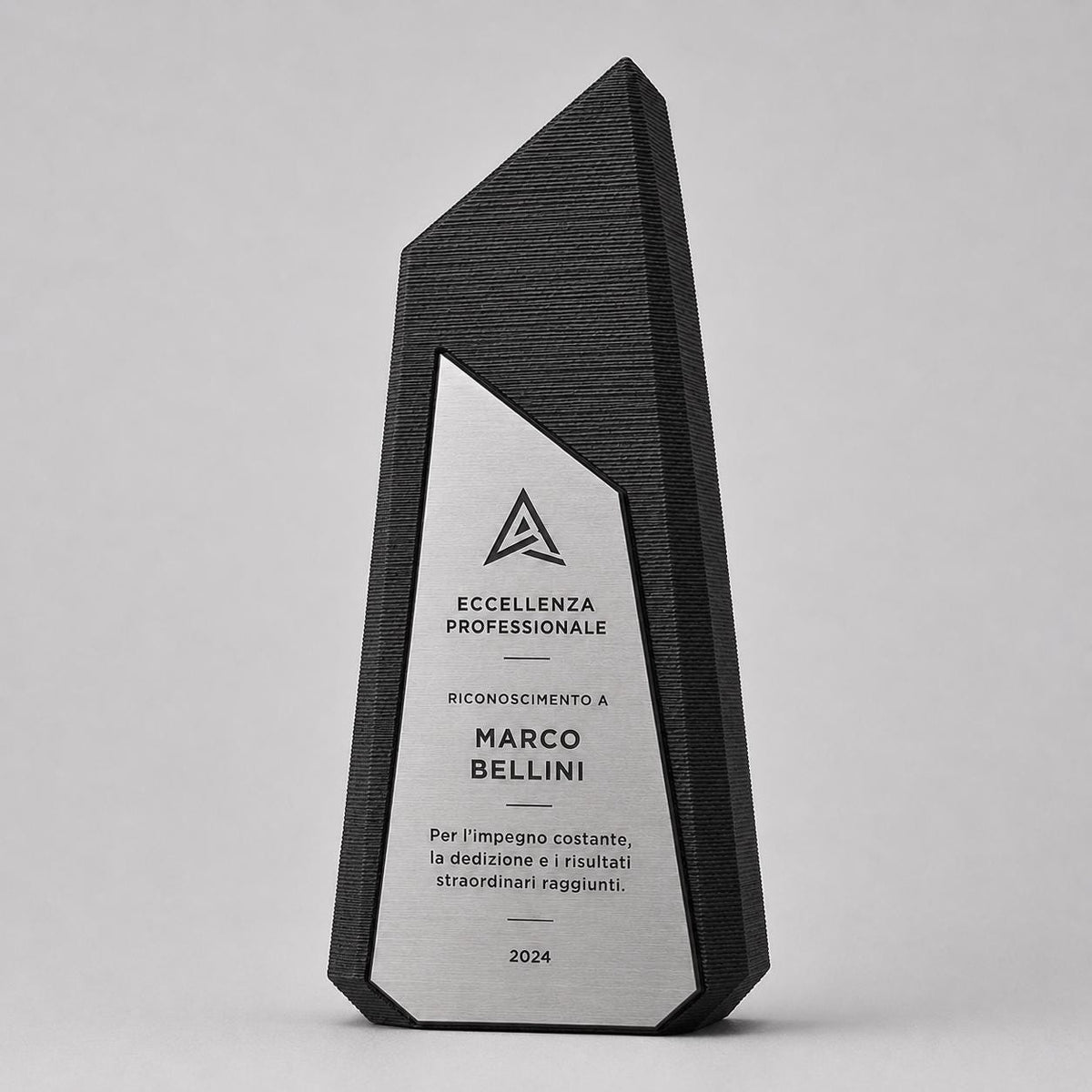 Trofeo Aziendale Personalizzato in Stampa 3D e abs Effetto Acciaio | Premio di Riconoscimento Geometrico Moderno Inciso Laser | Targa Premio