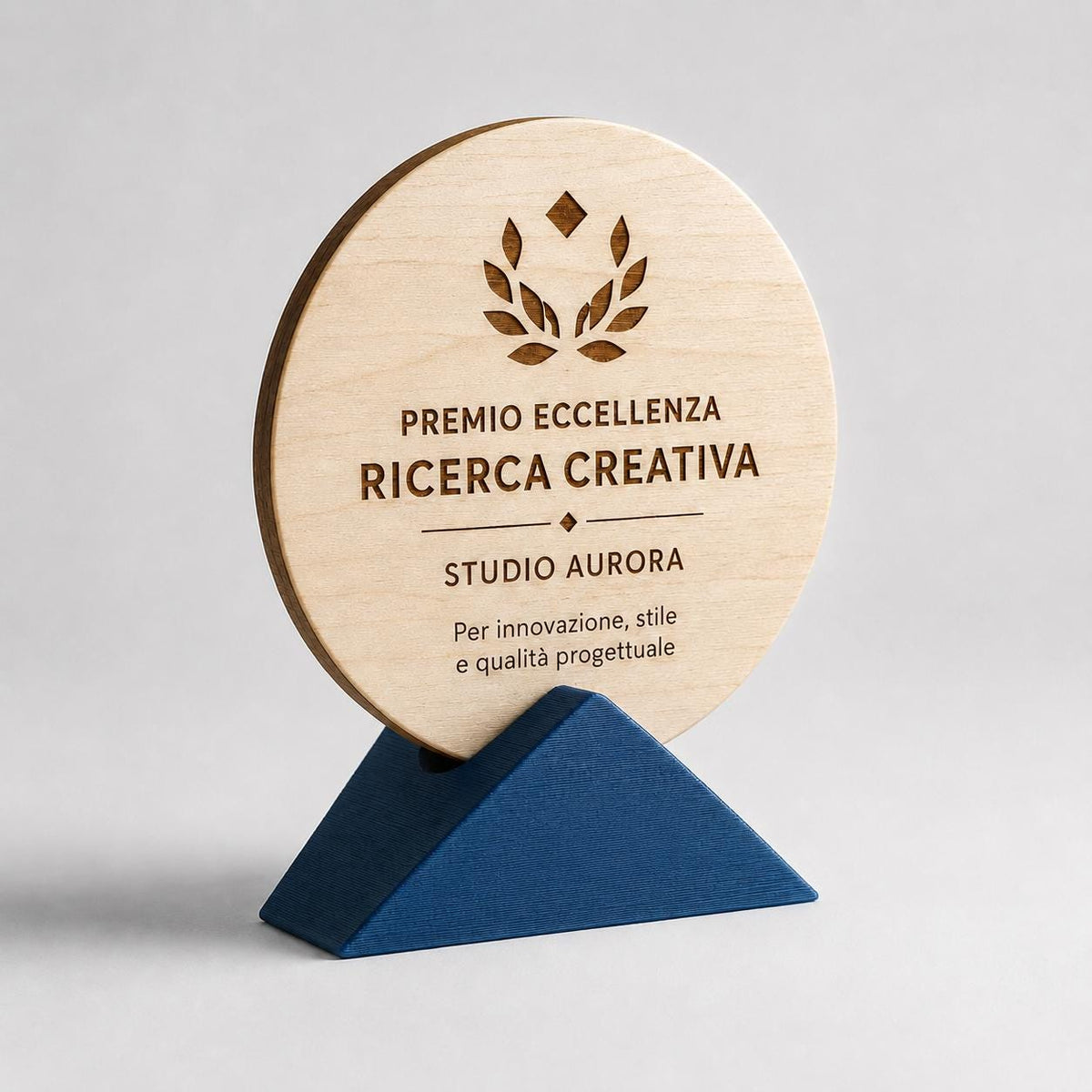 Trofeo ecologici green in Legno Tondo Personalizzato con Base triangolare, Targa Premiazione Incisa a Laser, Premio Sportivi Gare outdoor