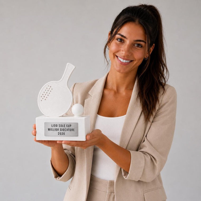 Trofeo ping pong personalizzato con racchetta e targhetta incisa