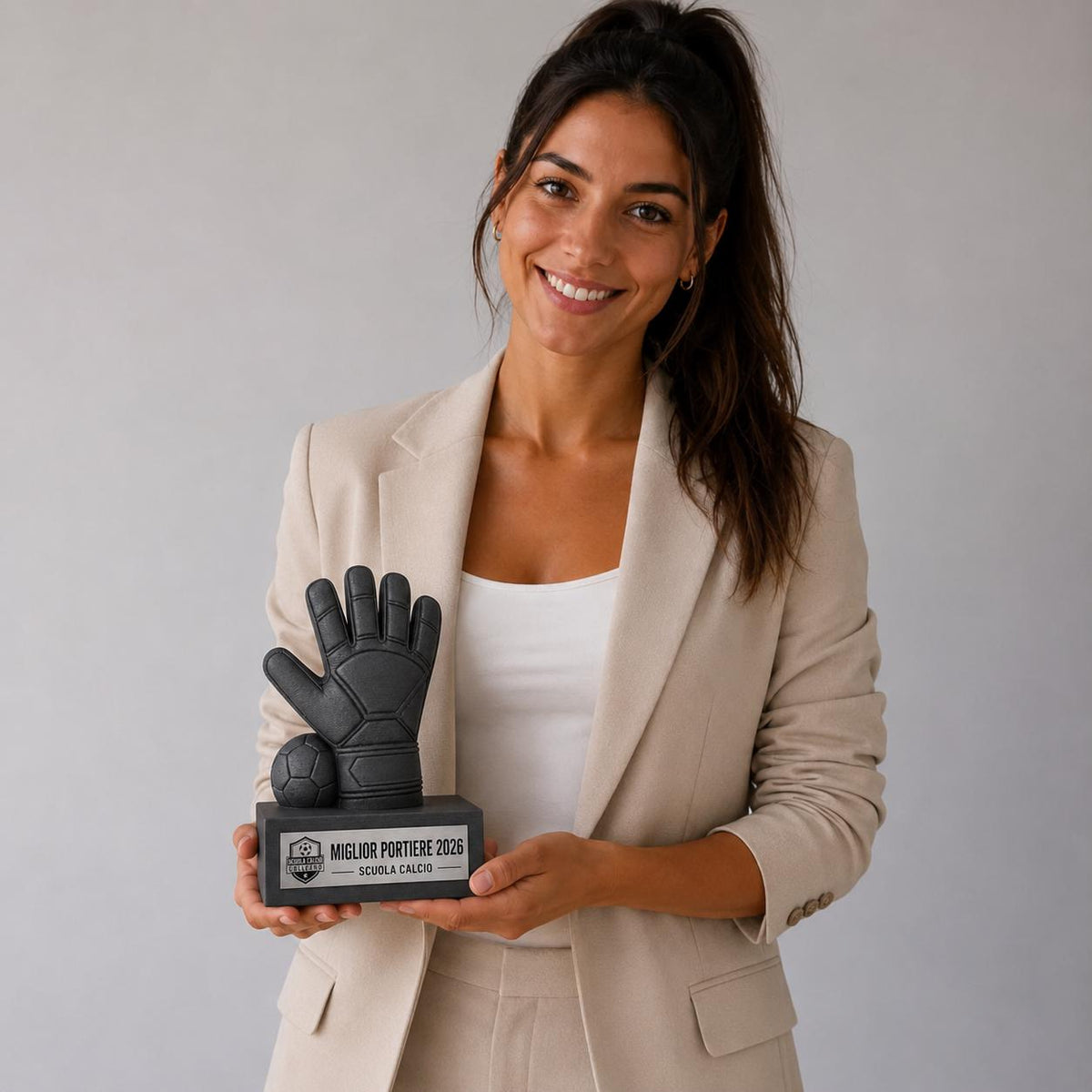 Trofeo Portiere Personalizzato - Statuetta Guanto da Calcio con Pallone Stampata 3D - Premio Miglior Portiere Torneo 2026