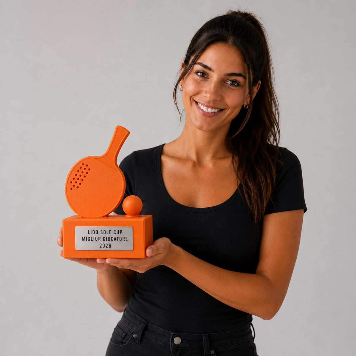 Trofeo ping pong personalizzato con racchetta, pallina e targhetta incisa