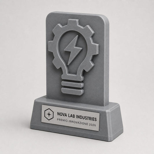 Trofeo aziendale personalizzato con logo, premio innovazione in stampa 3D e targhetta acciaio incisa