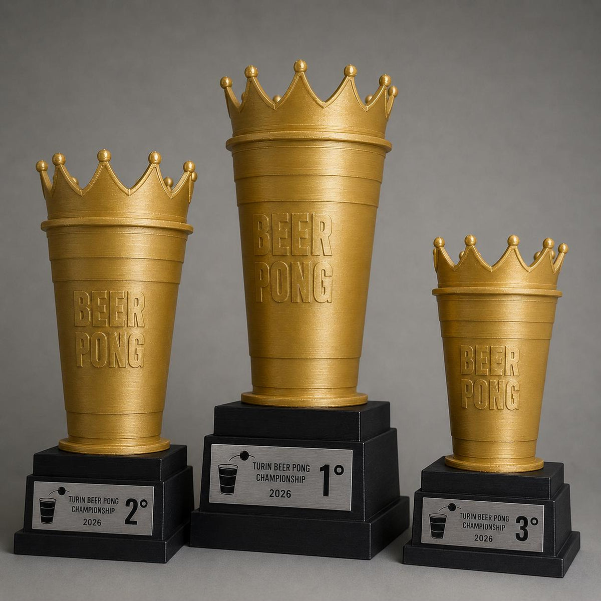 Set Podio Beer Pong Personalizzato 1 2 3 Trofei Torneo con Logo e Targhetta Incisa