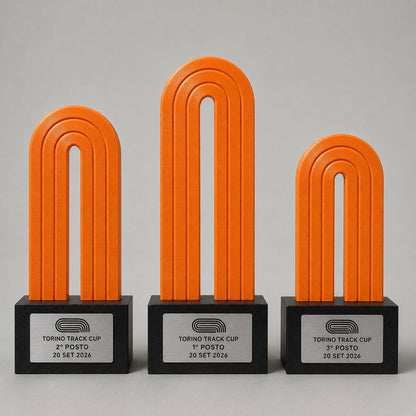 Set Podio Atletica Leggera Personalizzato, 3 6 o 10 Trofei Running per Gare e Club con Logo e Targhetta Incisa