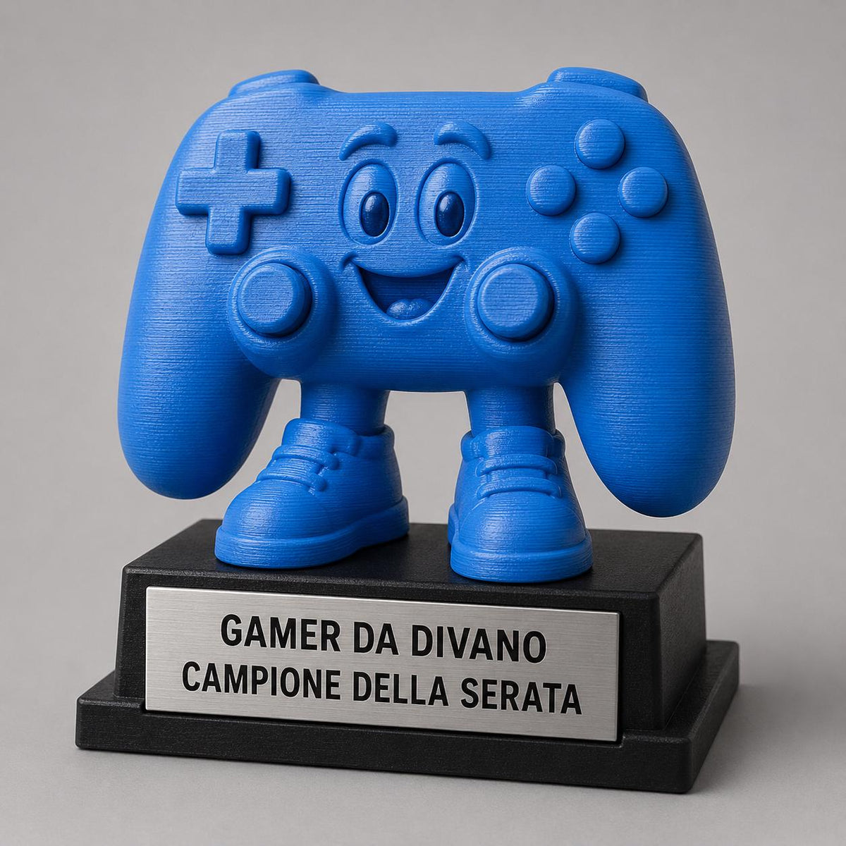 Trofeo Gamer da Divano Personalizzato – Controller Cartoon – Premio Divertente per Videogiocatore, Amico o Collega