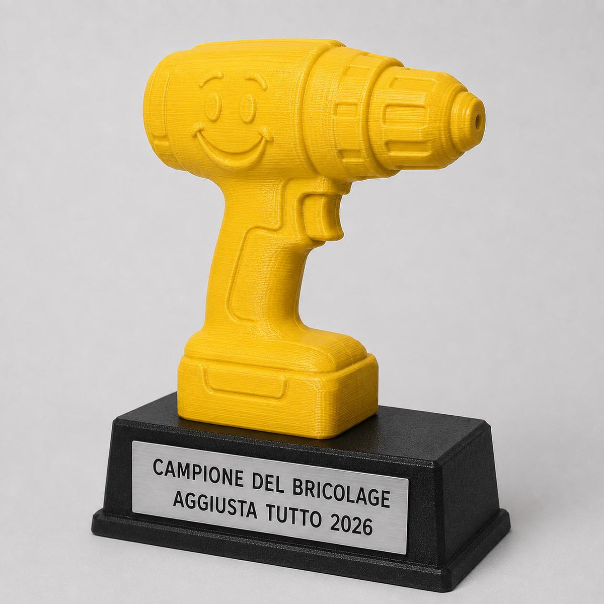 Trofeo Campione del Bricolage Personalizzato, Trapano Cartoon 3D, Regalo Divertente per Papà, Amico, Collega e Fai da Te