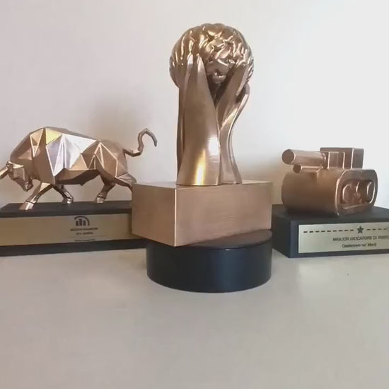 Trofeo Cervello Personalizzato in PLA 3D – Brightest Mind Award 2026 – Premio Migliore Idea con Targhetta Effetto Acciaio