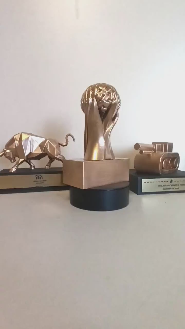 Trofeo Cervello Personalizzato in PLA 3D – Brightest Mind Award 2026 – Premio Migliore Idea con Targhetta Effetto Acciaio